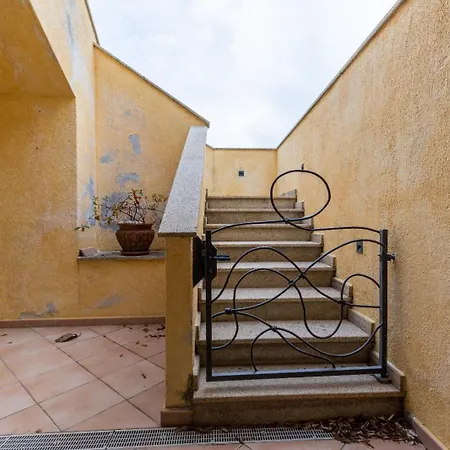 La Marea Apartment *