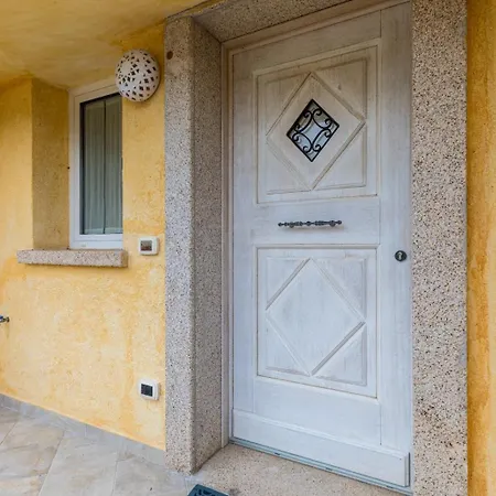La Marea Apartment *